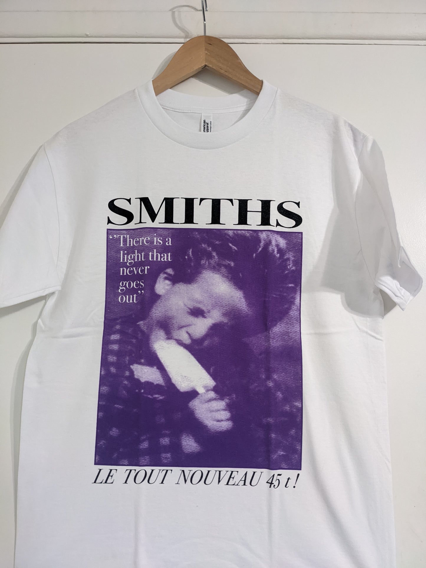 The Smiths - There is a Light tee